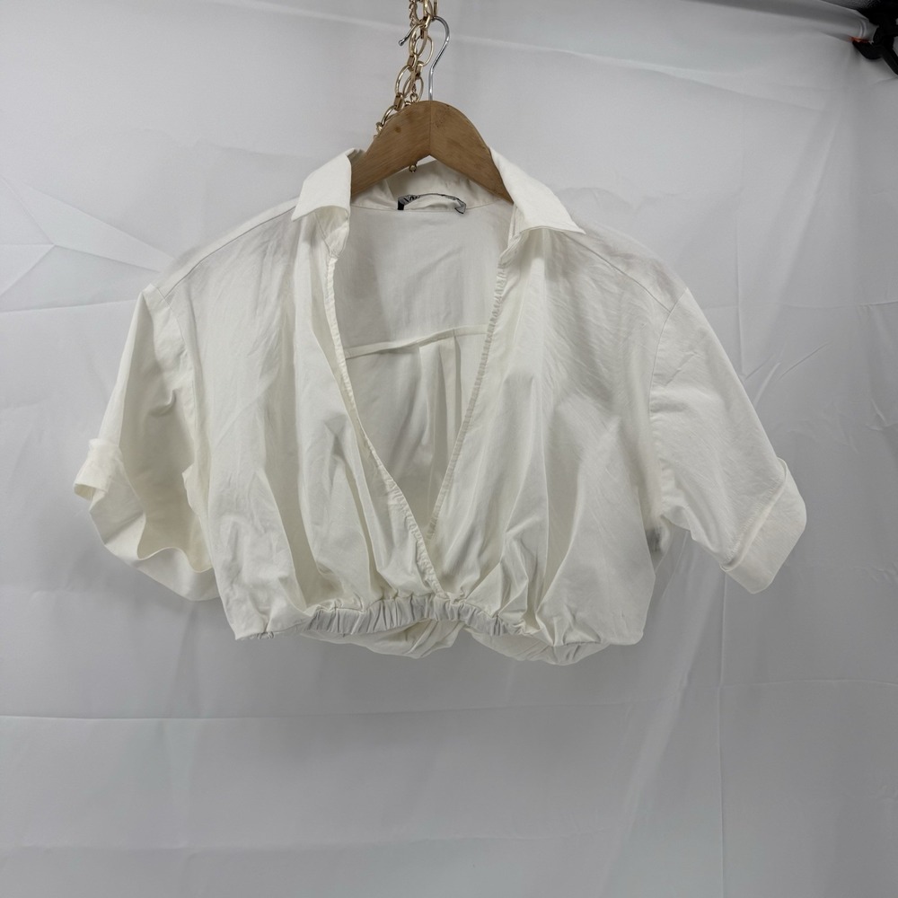 ZARA Women White Collared Cropped Blouse Short Sleeve S V-neck